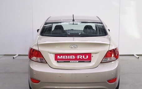 Hyundai Solaris II рестайлинг, 2012 год, 730 000 рублей, 4 фотография