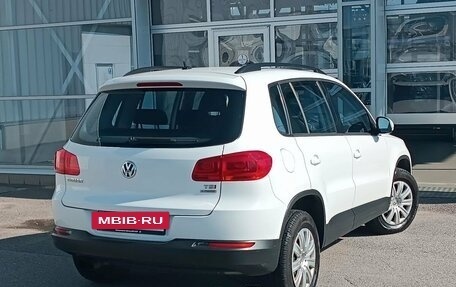 Volkswagen Tiguan I, 2013 год, 1 150 001 рублей, 2 фотография