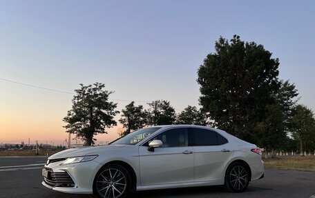 Toyota Camry, 2021 год, 4 600 000 рублей, 5 фотография