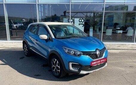 Renault Kaptur I рестайлинг, 2017 год, 1 720 000 рублей, 2 фотография