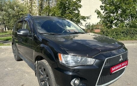 Mitsubishi Outlander III рестайлинг 3, 2010 год, 1 150 000 рублей, 2 фотография