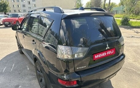 Mitsubishi Outlander III рестайлинг 3, 2010 год, 1 150 000 рублей, 7 фотография