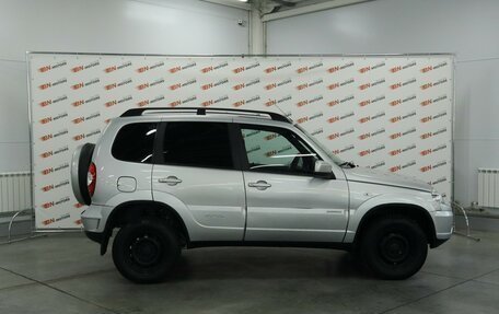 Chevrolet Niva I рестайлинг, 2012 год, 700 000 рублей, 2 фотография