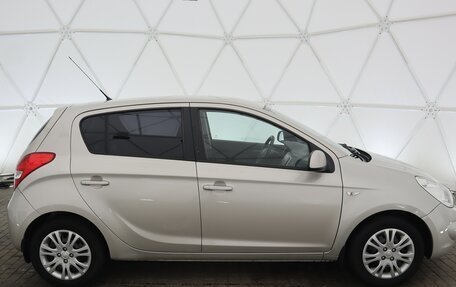 Hyundai i20 IB рестайлинг, 2009 год, 765 000 рублей, 2 фотография