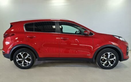 KIA Sportage IV рестайлинг, 2019 год, 2 420 000 рублей, 4 фотография