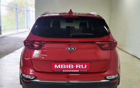 KIA Sportage IV рестайлинг, 2019 год, 2 420 000 рублей, 6 фотография