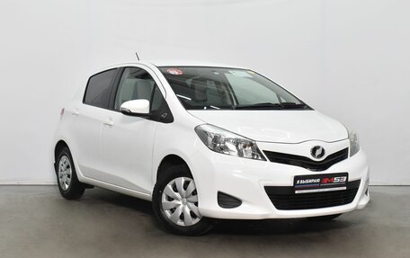 Toyota Vitz, 2011 год, 950 995 рублей, 3 фотография