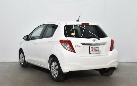 Toyota Vitz, 2011 год, 950 995 рублей, 4 фотография