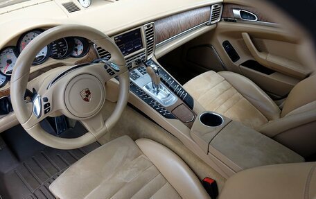 Porsche Panamera II рестайлинг, 2013 год, 3 150 000 рублей, 7 фотография