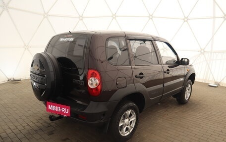 Chevrolet Niva I рестайлинг, 2009 год, 525 000 рублей, 3 фотография