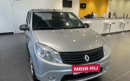 Renault Sandero I, 2014 год, 649 000 рублей, 3 фотография