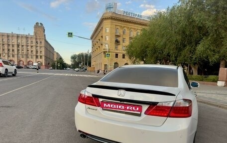 Honda Accord IX рестайлинг, 2013 год, 1 900 000 рублей, 5 фотография