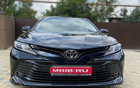 Toyota Camry, 2018 год, 3 000 000 рублей, 3 фотография