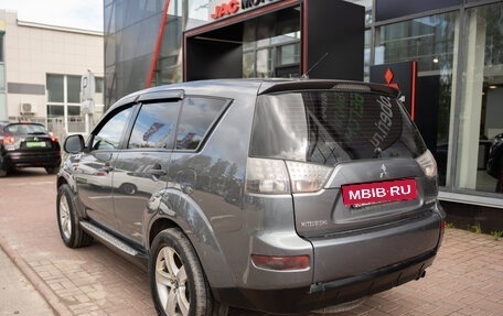 Mitsubishi Outlander III рестайлинг 3, 2006 год, 1 068 000 рублей, 3 фотография