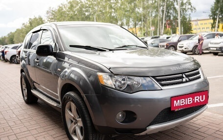 Mitsubishi Outlander III рестайлинг 3, 2006 год, 1 068 000 рублей, 7 фотография