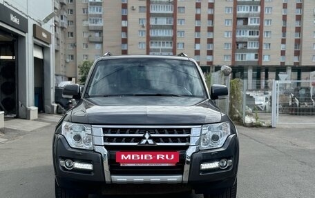 Mitsubishi Pajero IV, 2015 год, 2 549 000 рублей, 2 фотография