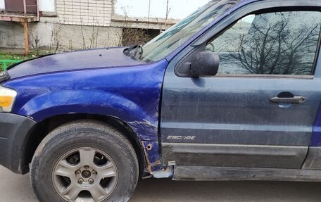 Ford Escape II, 2005 год, 290 000 рублей, 3 фотография