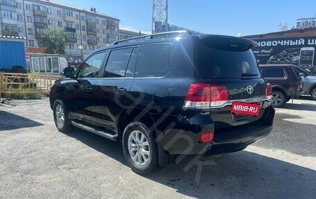 Toyota Land Cruiser 200, 2015 год, 5 199 000 рублей, 6 фотография