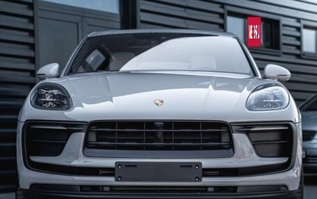 Porsche Macan I рестайлинг, 2024 год, 14 490 000 рублей, 2 фотография