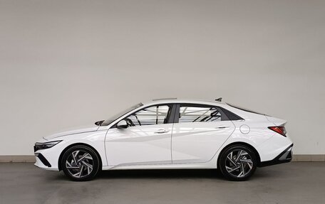 Hyundai Elantra, 2024 год, 2 600 000 рублей, 7 фотография