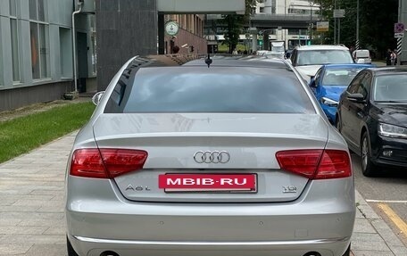 Audi A8, 2010 год, 2 650 000 рублей, 6 фотография