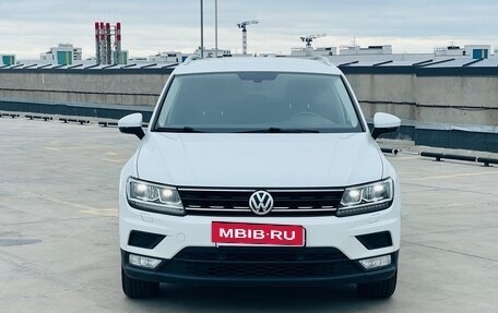 Volkswagen Tiguan II, 2017 год, 2 274 697 рублей, 3 фотография