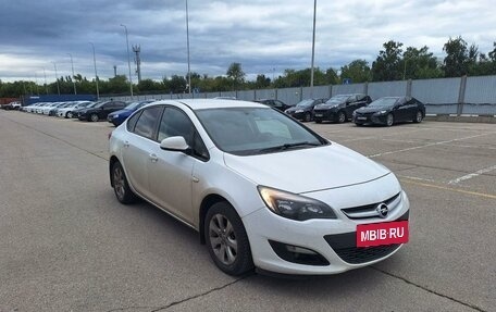 Opel Astra J, 2014 год, 750 000 рублей, 2 фотография