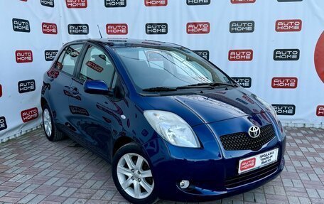 Toyota Yaris III рестайлинг, 2007 год, 599 990 рублей, 3 фотография