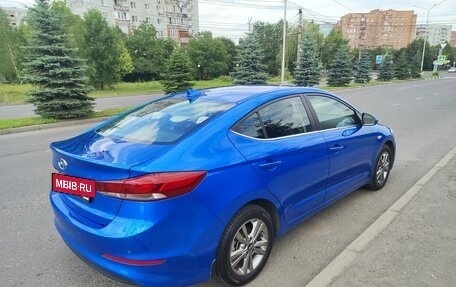 Hyundai Elantra VI рестайлинг, 2017 год, 1 790 000 рублей, 4 фотография