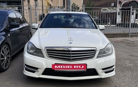 Mercedes-Benz C-Класс, 2012 год, 1 790 000 рублей, 2 фотография