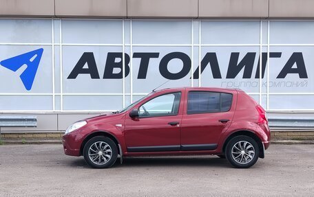 Renault Sandero I, 2012 год, 653 000 рублей, 2 фотография