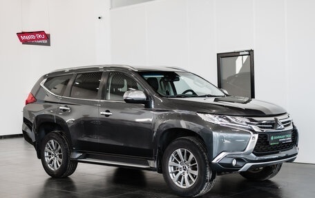 Mitsubishi Pajero Sport III рестайлинг, 2018 год, 2 950 000 рублей, 5 фотография