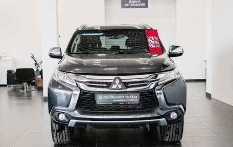 Mitsubishi Pajero Sport III рестайлинг, 2018 год, 2 950 000 рублей, 2 фотография