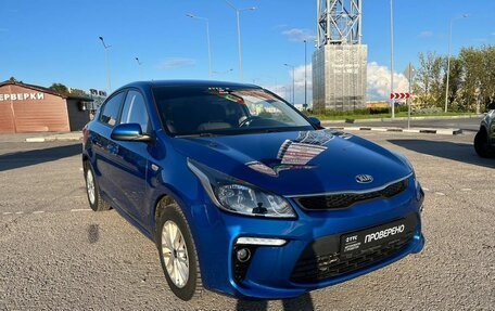 KIA Rio IV, 2018 год, 1 697 000 рублей, 3 фотография