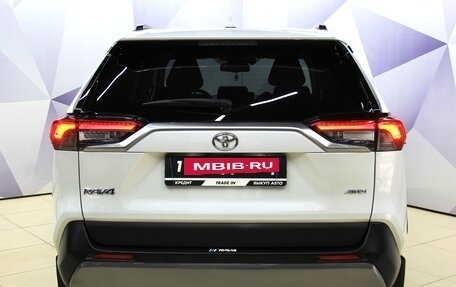 Toyota RAV4, 2021 год, 3 727 700 рублей, 4 фотография