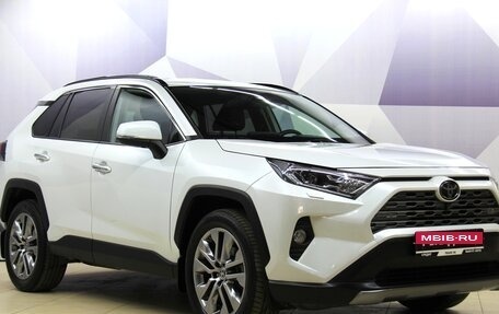 Toyota RAV4, 2021 год, 3 727 700 рублей, 7 фотография