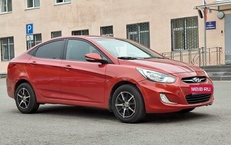 Hyundai Solaris II рестайлинг, 2011 год, 790 000 рублей, 2 фотография