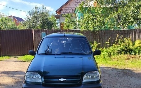 Chevrolet Niva I рестайлинг, 2003 год, 420 000 рублей, 3 фотография