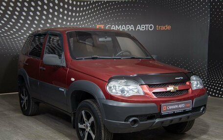 Chevrolet Niva I рестайлинг, 2011 год, 568 000 рублей, 3 фотография