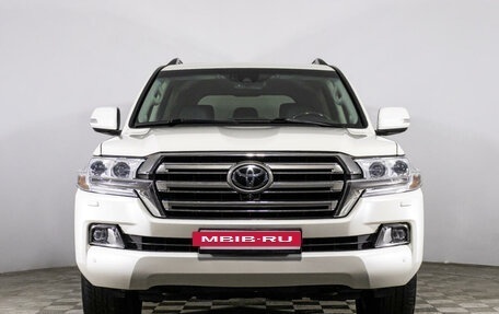 Toyota Land Cruiser 200, 2015 год, 6 400 000 рублей, 2 фотография