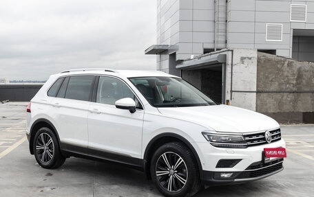 Volkswagen Tiguan II, 2017 год, 2 749 000 рублей, 3 фотография