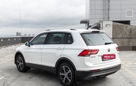 Volkswagen Tiguan II, 2017 год, 2 749 000 рублей, 7 фотография