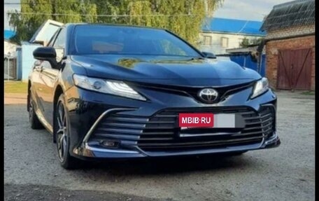 Toyota Camry, 2023 год, 4 400 000 рублей, 2 фотография