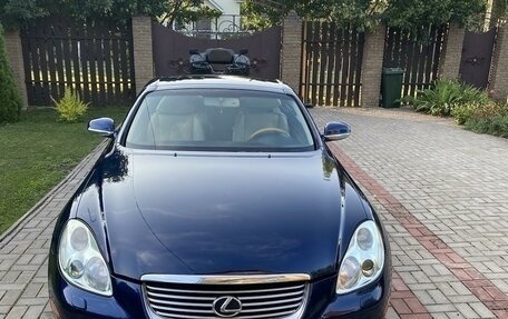 Lexus SC II рестайлинг, 2005 год, 2 100 000 рублей, 3 фотография