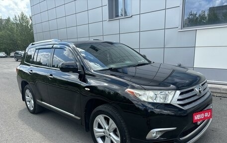 Toyota Highlander III, 2012 год, 2 690 000 рублей, 5 фотография