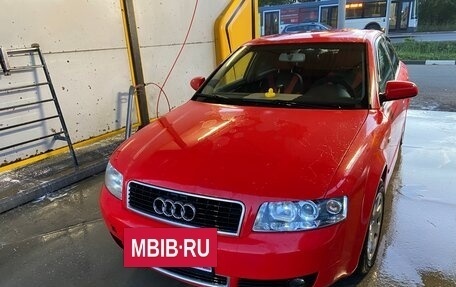 Audi A4, 2004 год, 630 000 рублей, 2 фотография