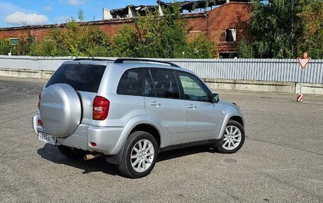 Toyota RAV4, 2003 год, 890 000 рублей, 3 фотография