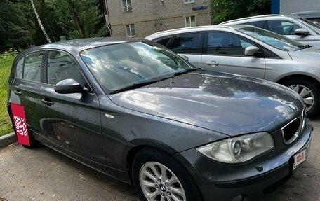 BMW 1 серия, 2006 год, 670 000 рублей, 3 фотография