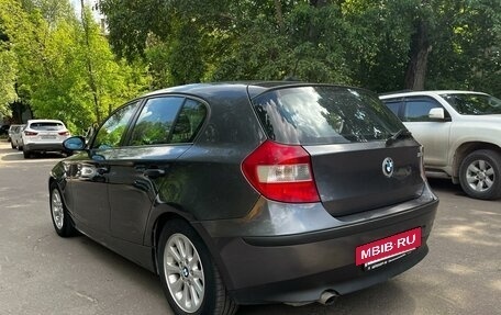 BMW 1 серия, 2006 год, 670 000 рублей, 6 фотография