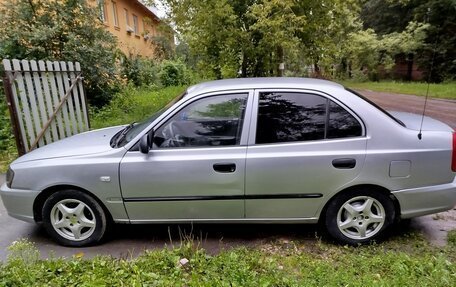 Hyundai Accent II, 2004 год, 400 000 рублей, 3 фотография